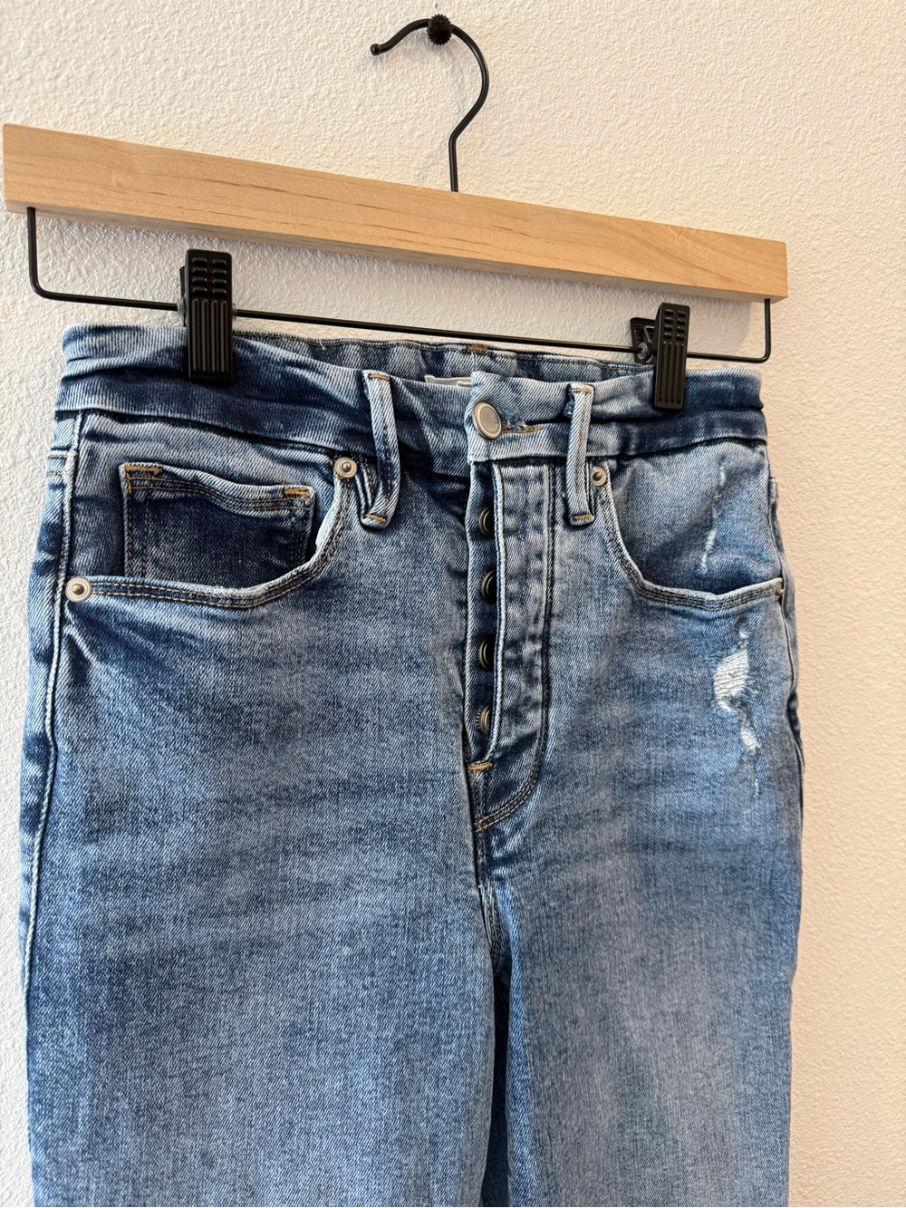 Good American High Rise Slim Straight Jeans Size 2/26 Button Fly Distressed